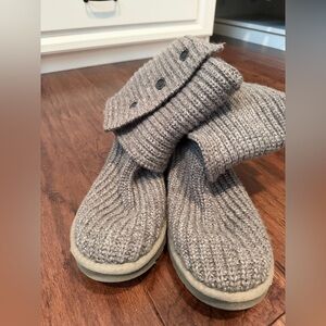 Ugg knit boot